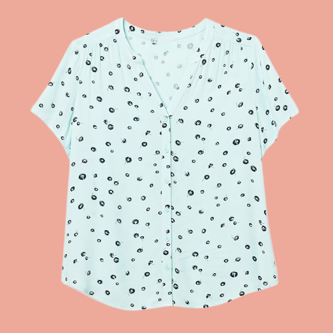 Sofie – Lyseblå mønstret bluse