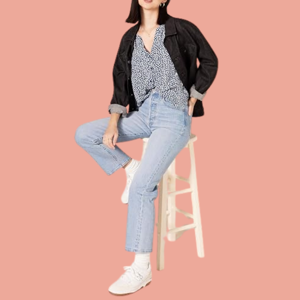 Nora – Mønstret marineblå bluse