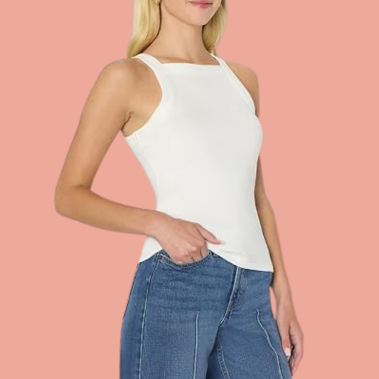 Lova – Hvit ribbestrikket topp